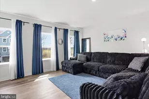 32 Lyriq Ct, Inwood, WV 25428 - Photo 12