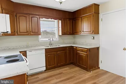 757 Montmorency Drive, Bunker Hill, WV 25413 - Photo 14