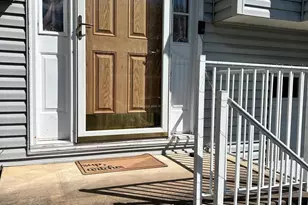 60 Wendover Dr, Bunker Hill, WV 25413 - Photo 4