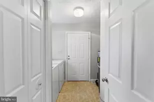 34 Renaissance Dr, Martinsburg, WV 25403 - Photo 40
