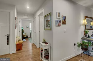 140 Cape Cod Cir, Martinsburg, WV 25403 - Photo 8