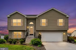 126 Invasion Ct, Bunker Hill, WV 25413 - Photo 2