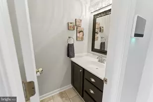 17 Renaissance Dr, Martinsburg, WV 25403 - Photo 32