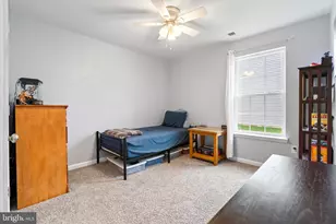 287 Aylesbury Ln, Martinsburg, WV 25403 - Photo 10