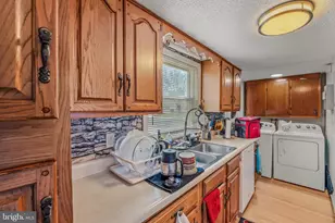 509 E Moler Ave, Martinsburg, WV 25404 - Photo 10