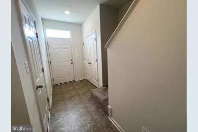 123 Charterhouse Street, Falling Waters, WV 25419 - Photo 8