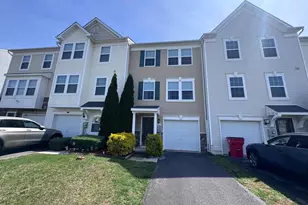 334 Rumbling Rock Rd, Hedgesville, WV 25427 - Photo 1