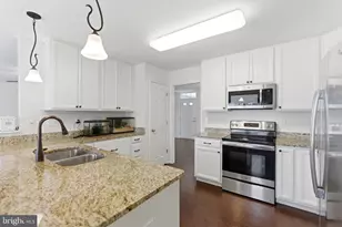 651 Aqueduct Ave, Martinsburg, WV 25404 - Photo 2