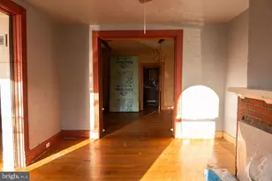 209 S Maple Ave, Martinsburg, WV 25401 - Photo 10