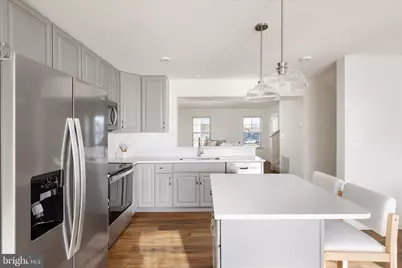 274 Clifton Manor, Falling Waters, WV 25419 - Photo 4