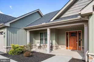 483 Wampum Ln, Hedgesville, WV 25427 - Photo 6