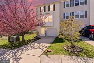 54 Council Ct, Falling Waters, WV 25419 - Photo 2
