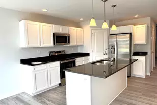 P5 Barrier Reef Dr, Martinsburg, WV 25403 - Photo 16