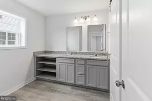 P5 Barrier Reef Dr, Martinsburg, WV 25403 - Photo 10