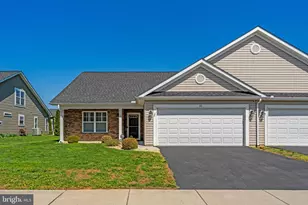 35 Cotswold Ln, Falling Waters, WV 25419 - Photo 42