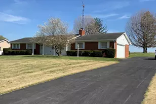 3899 Winchester Ave, Martinsburg, WV 25405 - Photo 10
