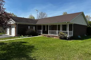 229 Hollis Dr, Gerrardstown, WV 25420 - Photo 1