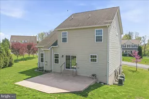 312 Boise Ln, Inwood, WV 25428 - Photo 32