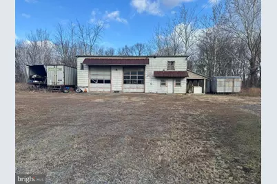 85 Tuscarora Pike, Hedgesville, WV 25427 - Photo 1