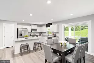 1655 Alice Springs Dr, Martinsburg, WV 25403 - Photo 6