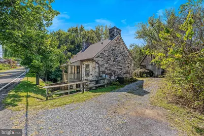 1646 Gerrardstown Rd, Gerrardstown, WV 25420 - Photo 4