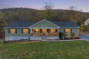 379 Jura Dr, Hedgesville, WV 25427 - Photo 2