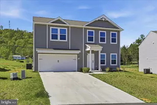 144 Scoter Rd, Hedgesville, WV 25427 - Photo 2