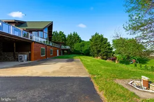 2 Digit Ln, Bunker Hill, WV 25413 - Photo 18