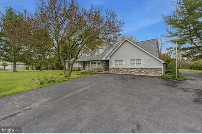 236 Babbling Brook Lane, Martinsburg, WV 25403 - Photo 6