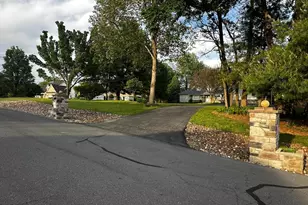 236 Babbling Brook Ln, Martinsburg, WV 25403 - Photo 2