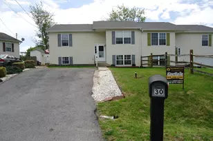30 Squire Cir, Inwood, WV 25428 - Photo 4