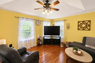 61 Clemson Dr, Falling Waters, WV 25419 - Photo 6