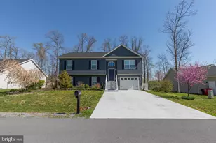 197 Catch Release Ct, Inwood, WV 25428 - Photo 2