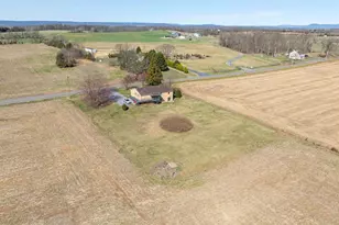 2340 Greensburg Rd, Martinsburg, WV 25404 - Photo 36