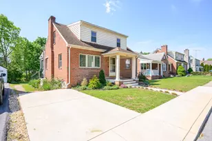 913 W Martin Street W, Martinsburg, WV 25401 - Photo 2