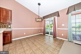 250 Dinwiddie Way, Kearneysville, WV 25430 - Photo 8