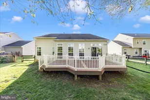 250 Dinwiddie Way, Kearneysville, WV 25430 - Photo 38