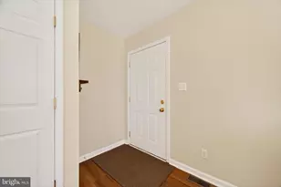 215 Ramblin Rose Ln, Martinsburg, WV 25404 - Photo 4