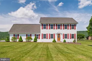 1643 Thatcher Rd, Martinsburg, WV 25403 - Photo 1