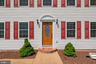 1643 Thatcher Rd, Martinsburg, WV 25403 - Photo 6