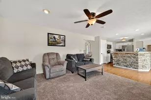 1643 Thatcher Rd, Martinsburg, WV 25403 - Photo 16