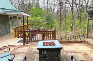 385 Crowfoot Ln, Gerrardstown, WV 25420 - Photo 10