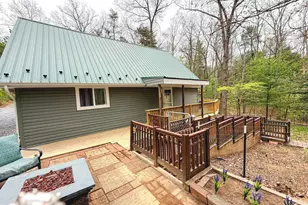 385 Crowfoot Ln, Gerrardstown, WV 25420 - Photo 16