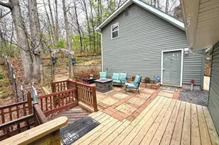 385 Crowfoot Ln, Gerrardstown, WV 25420 - Photo 12