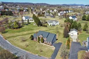 256 Holden Dr, Martinsburg, WV 25403 - Photo 72