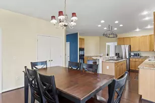 256 Holden Dr, Martinsburg, WV 25403 - Photo 18