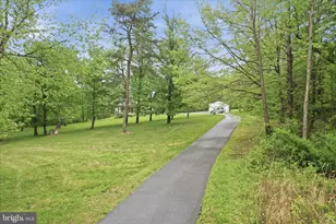 117 Beverly Ln, Falling Waters, WV 25419 - Photo 10