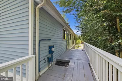 530 Tecumseh Trl, Hedgesville, WV 25427 - Photo 4