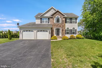 667 Hallmark Drive, Martinsburg, WV 25403 - Photo 2