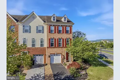100 Darden Court E, Martinsburg, WV 25403 - Photo 2
